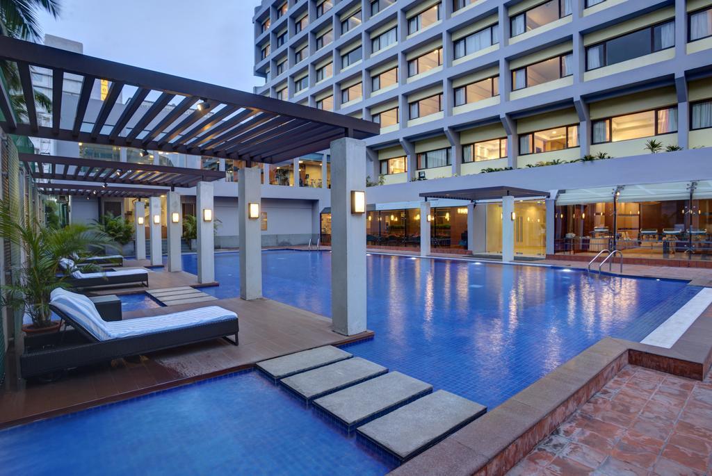Dolphin Hotel Visakhapatnam Extérieur photo