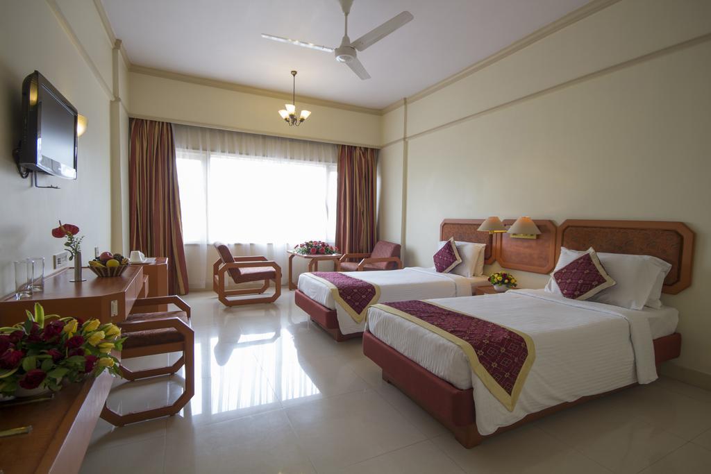 Dolphin Hotel Visakhapatnam Extérieur photo