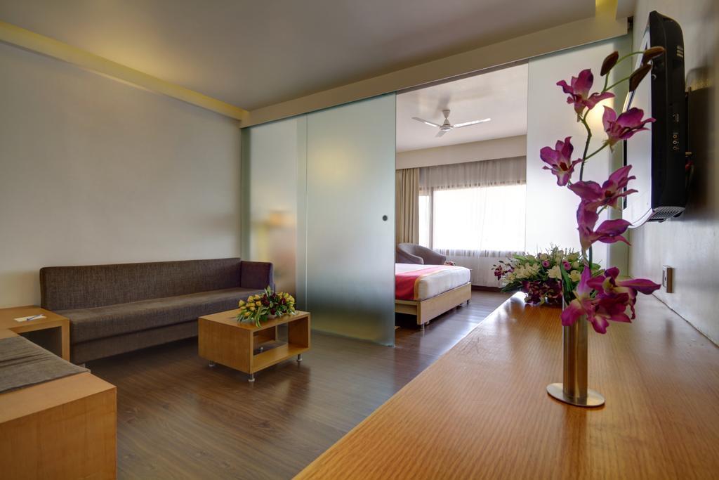Dolphin Hotel Visakhapatnam Extérieur photo