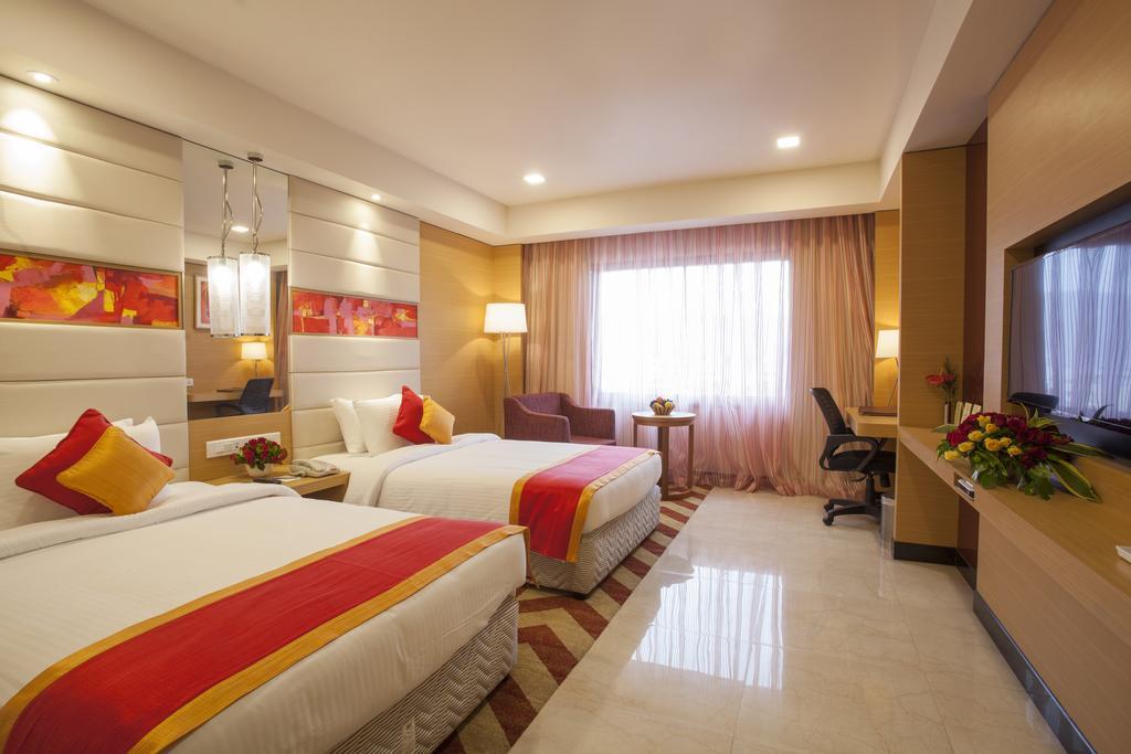 Dolphin Hotel Visakhapatnam Extérieur photo