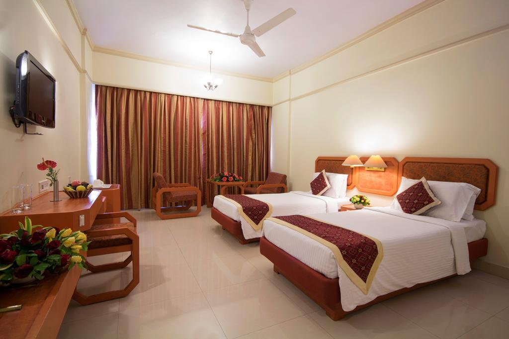 Dolphin Hotel Visakhapatnam Extérieur photo