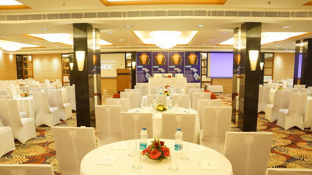 Dolphin Hotel Visakhapatnam Extérieur photo