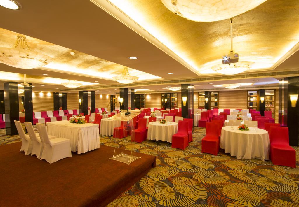 Dolphin Hotel Visakhapatnam Extérieur photo