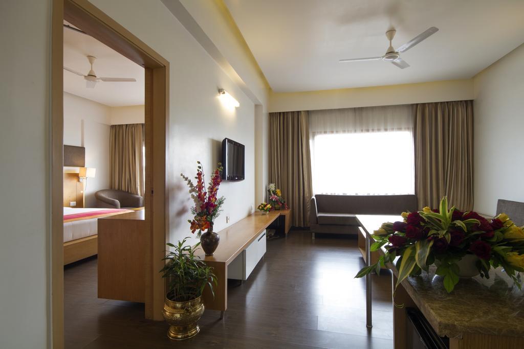 Dolphin Hotel Visakhapatnam Chambre photo