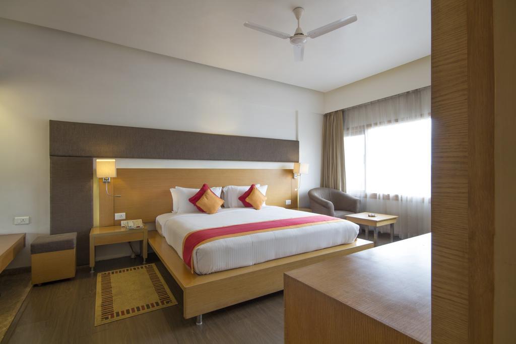 Dolphin Hotel Visakhapatnam Chambre photo